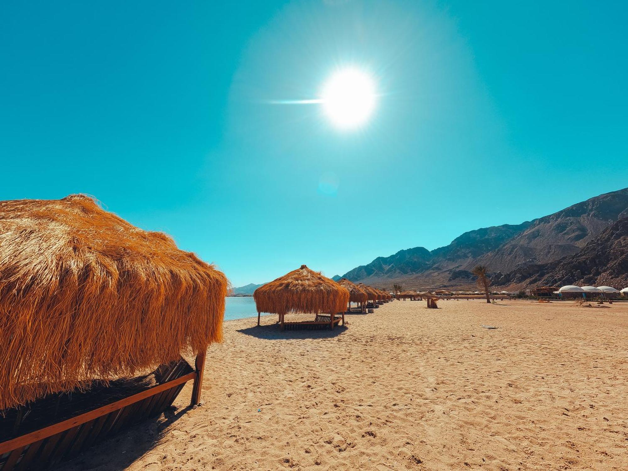 努韦巴探险海滩酒店 Nuweiba` 外观 照片